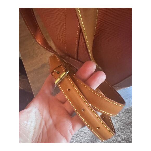 RARE LOUIS VUITTON EPI RANDONNEE PM SLING HANDBAG - Picture 4 of 9